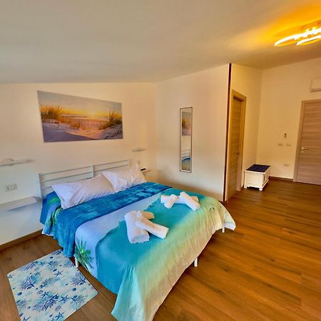 מלון בוסה Casa Del Mare מראה חיצוני תמונה