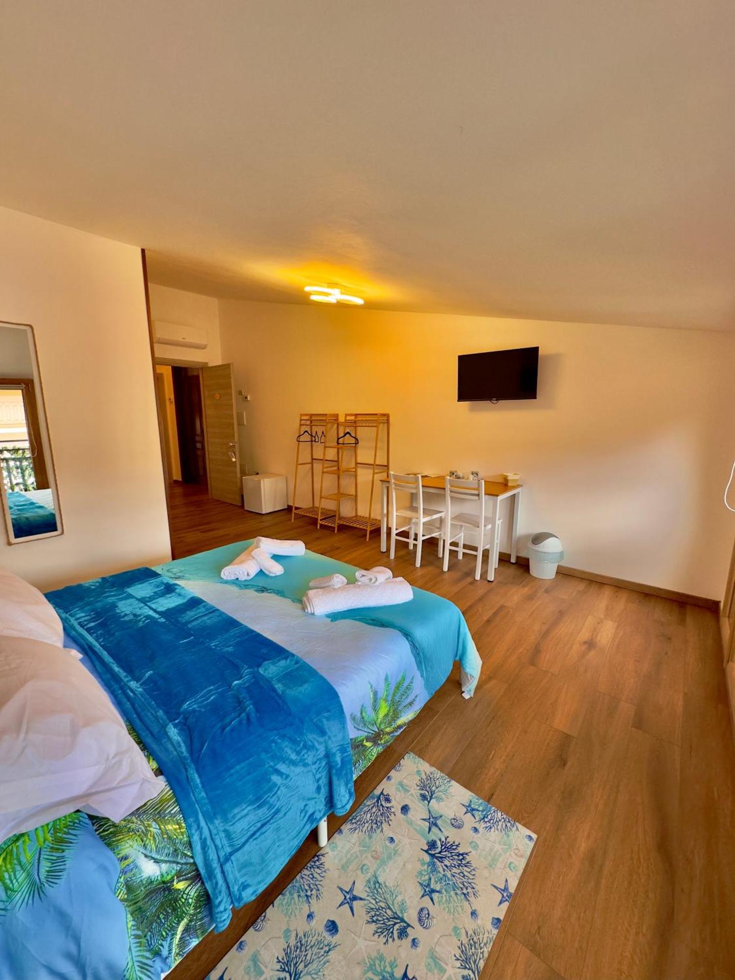 מלון בוסה Casa Del Mare מראה חיצוני תמונה