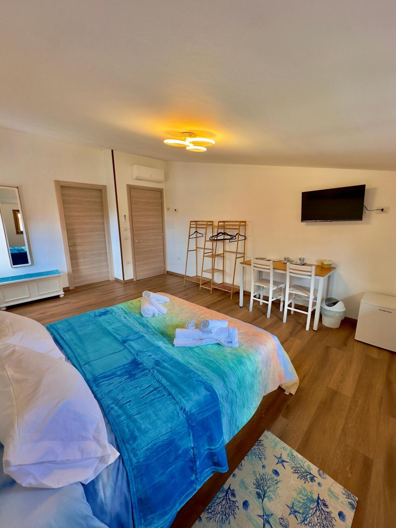 מלון בוסה Casa Del Mare מראה חיצוני תמונה